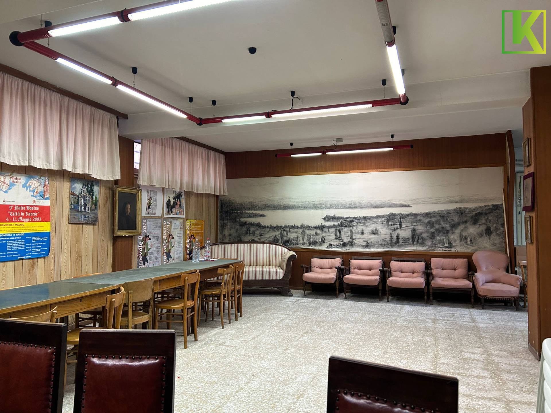 Laboratorio in vendita a Varese, Centro