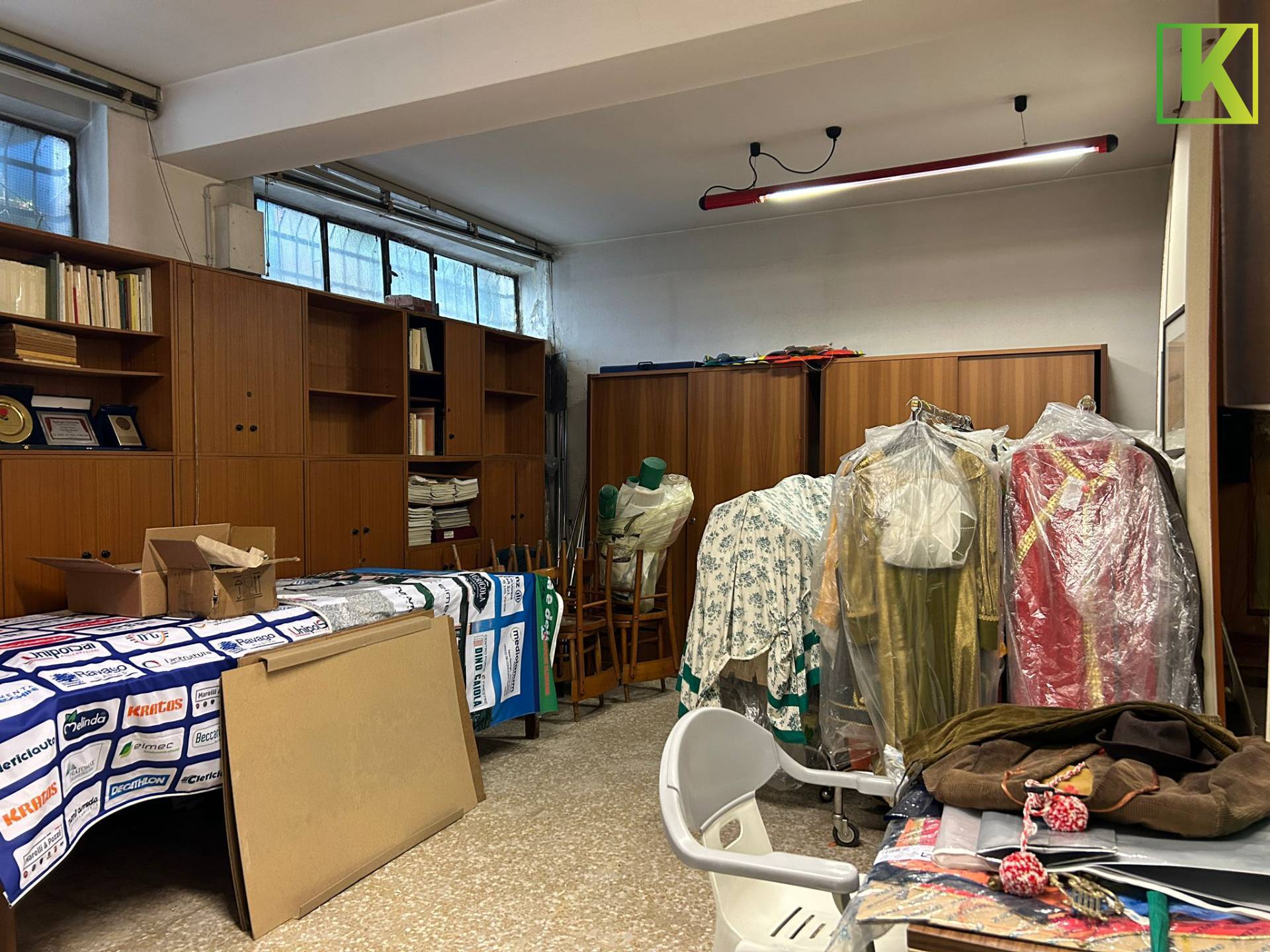 Laboratorio in vendita a Varese, Centro