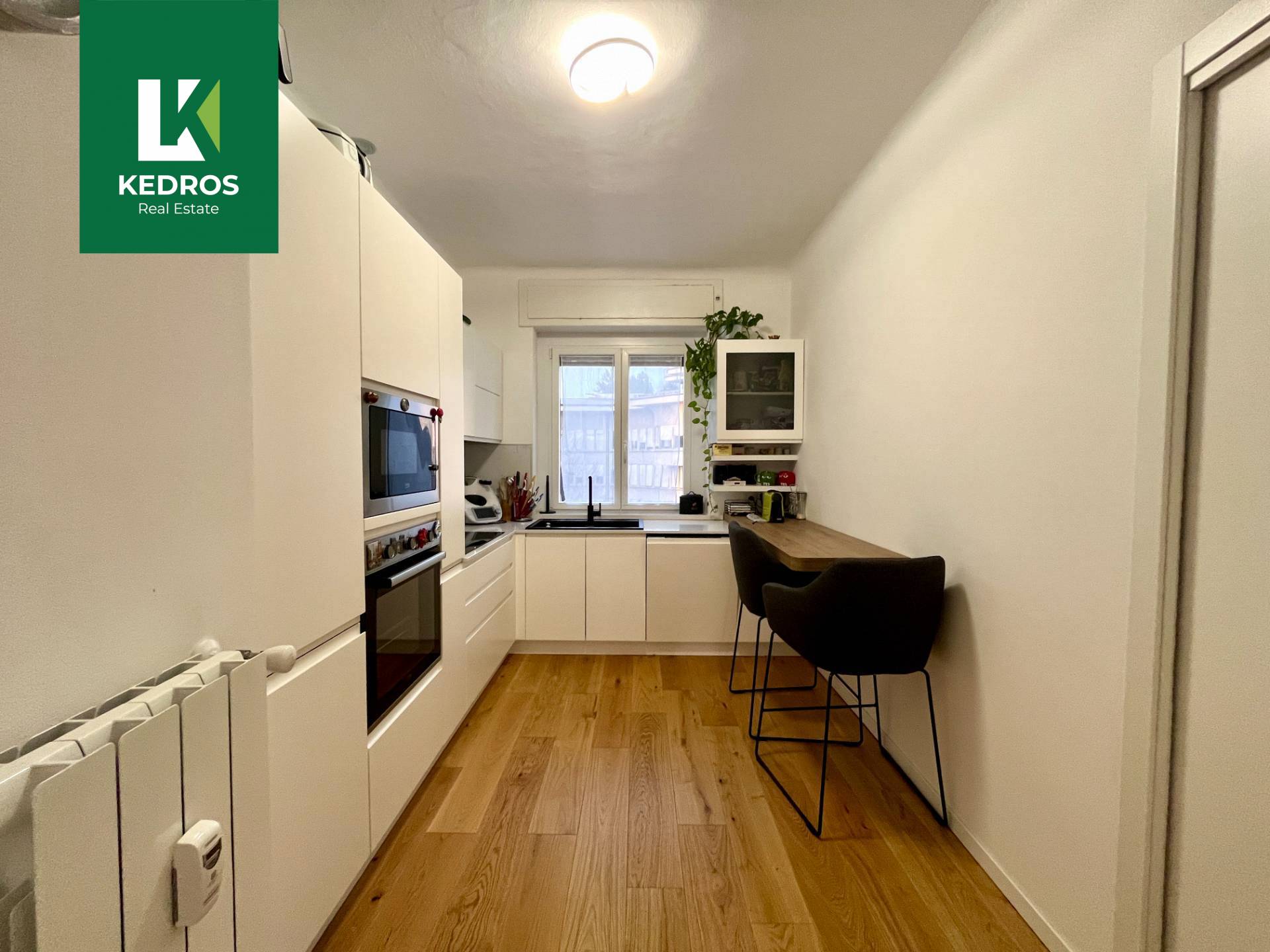 Appartamento Trilocale in vendita a Varese, Centro