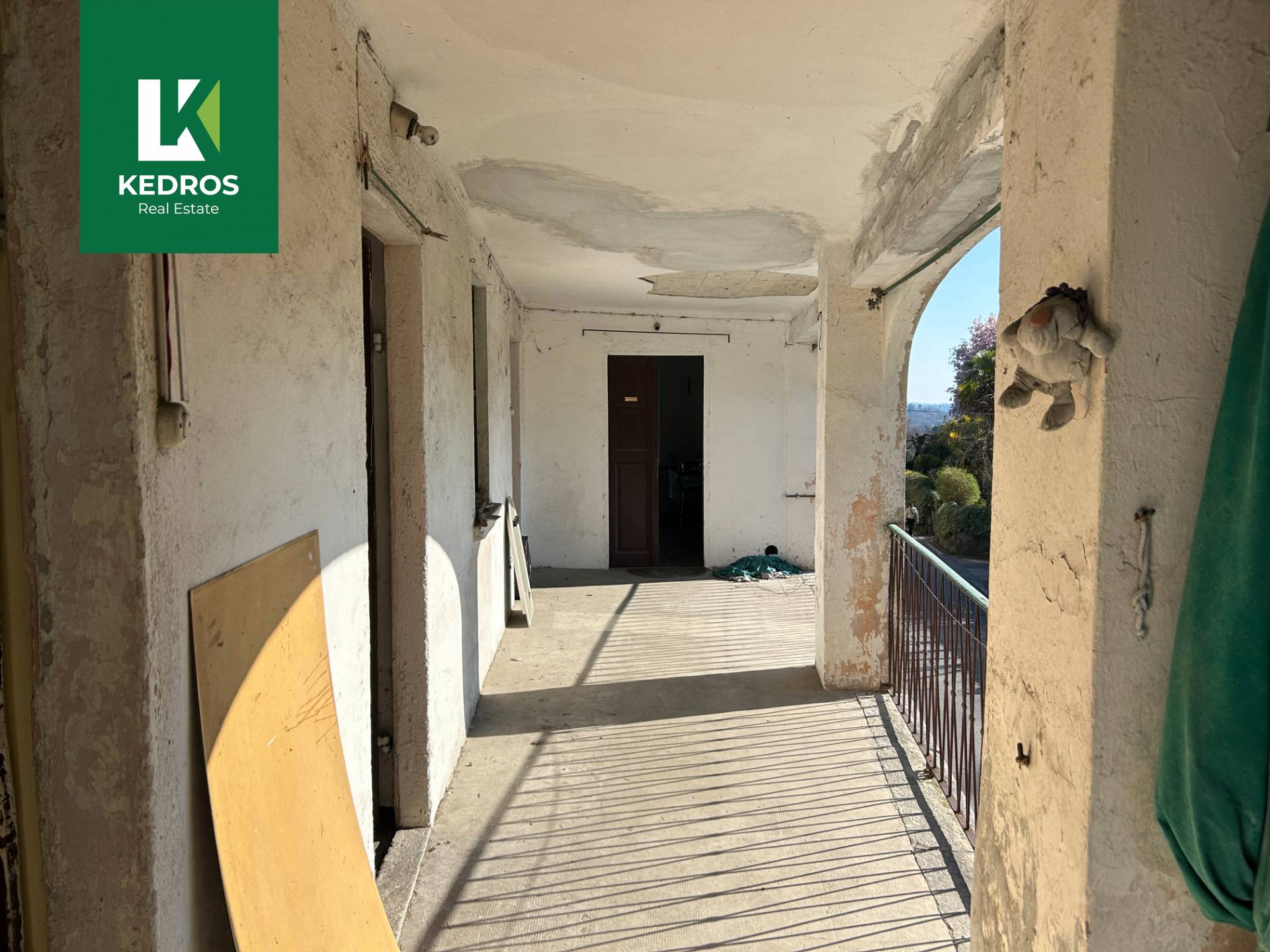 Terreno edificabile in vendita a Laveno-Mombello, Mombello