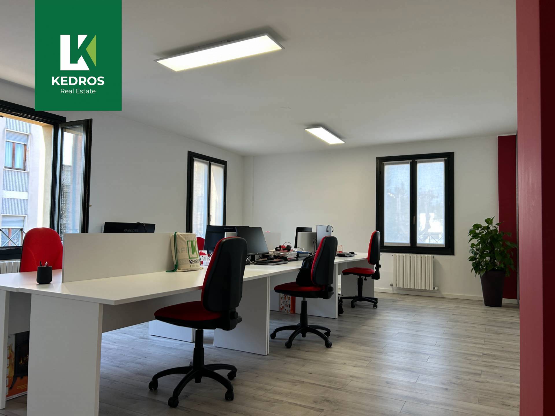 Studio/Ufficio in vendita a Varese, Belforte