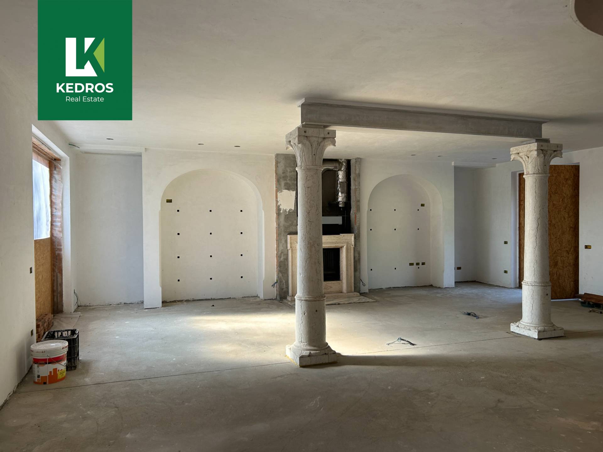 Casa semindipendente in vendita a Varese, Europa