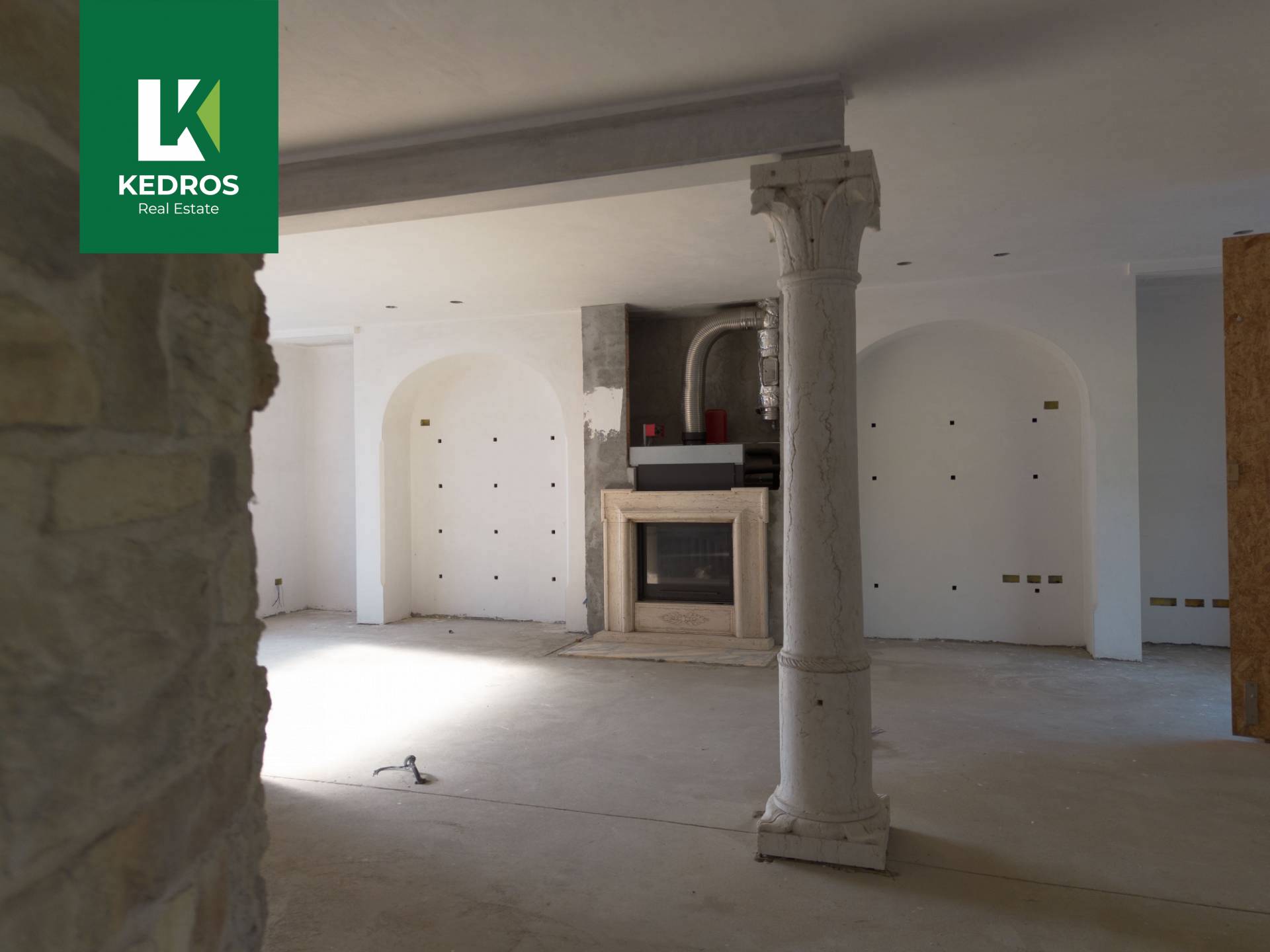 Casa semindipendente in vendita a Varese, Europa