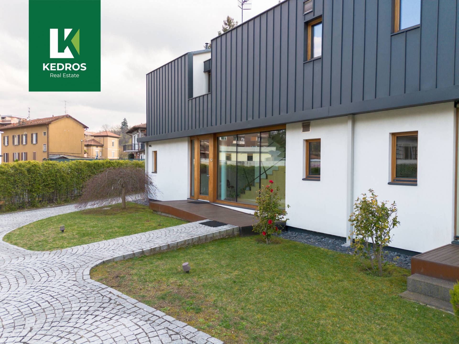 Studio/Ufficio in affitto a Varese, Masnago