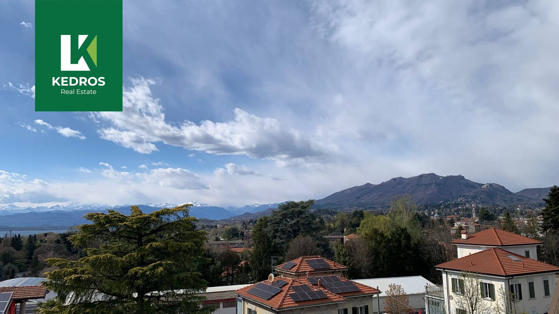 Appartamento Trilocale in affitto a Varese, Bizzozzero