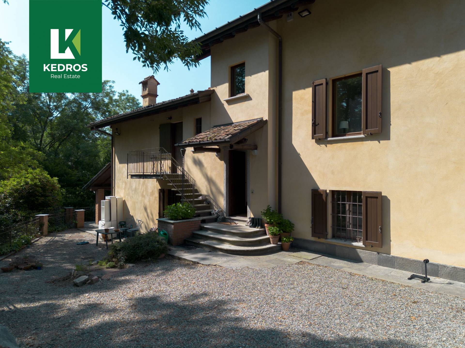 Villa in affitto a Varese