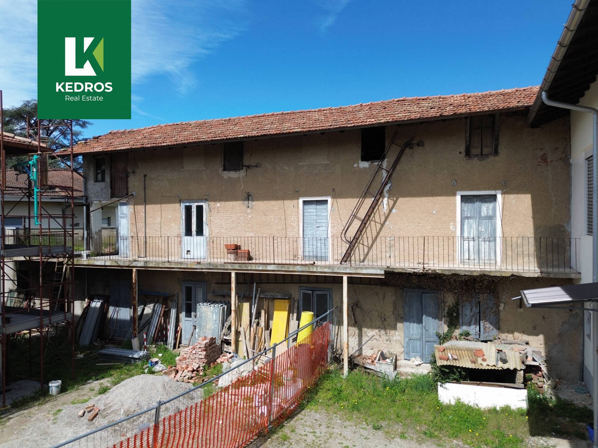 Rustico in vendita a Varese, Casbeno