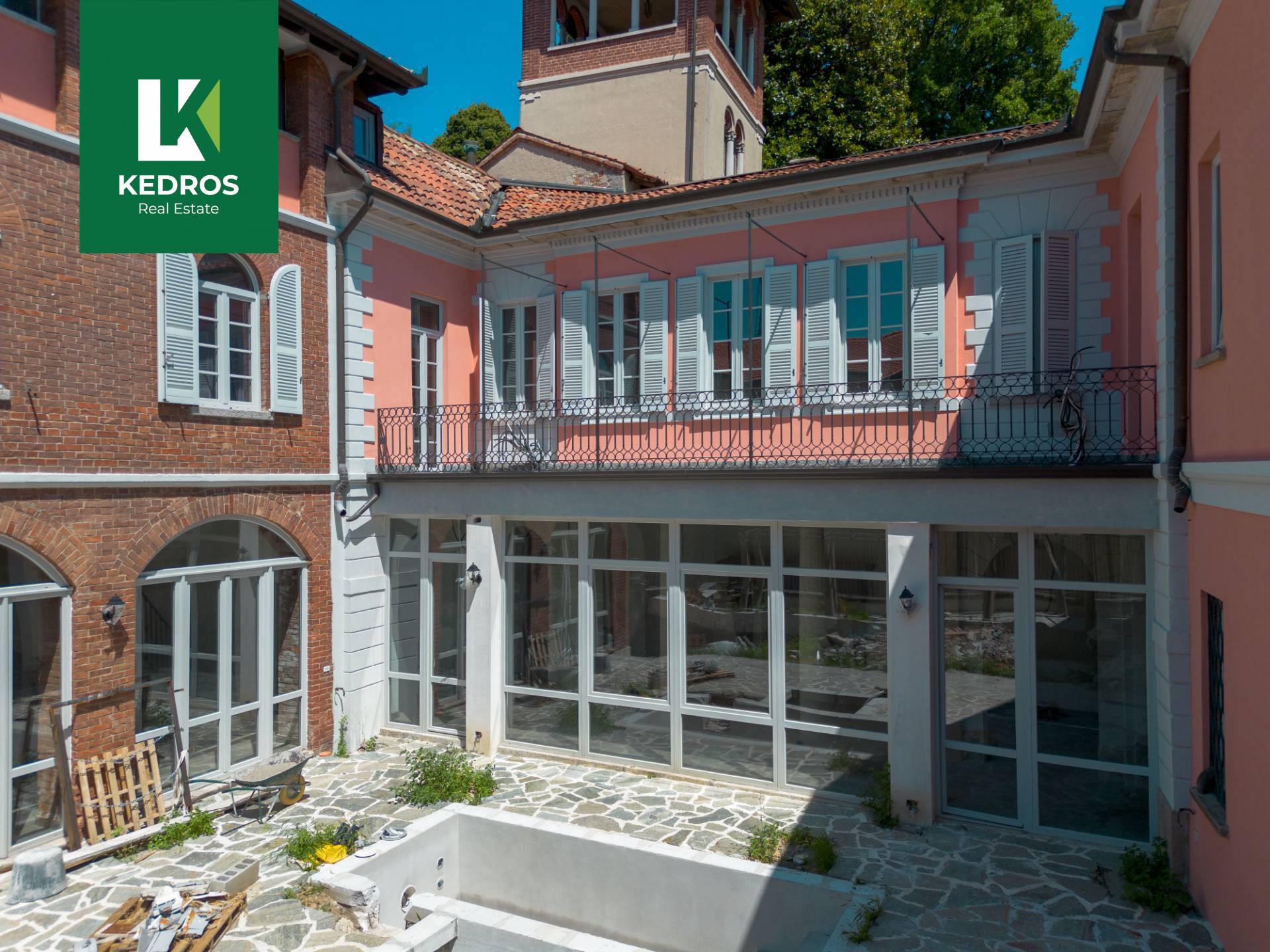 Casa semindipendente in vendita a Besozzo