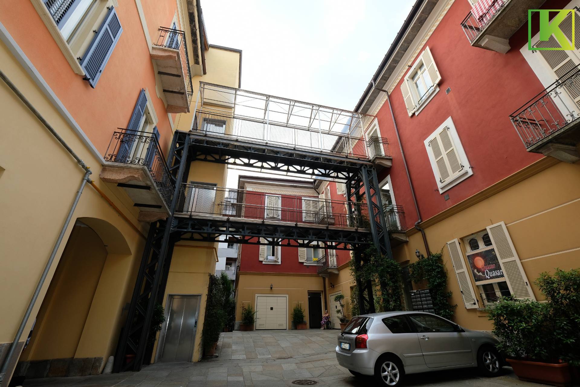 Appartamento Monolocale in affitto a Varese, Centro
