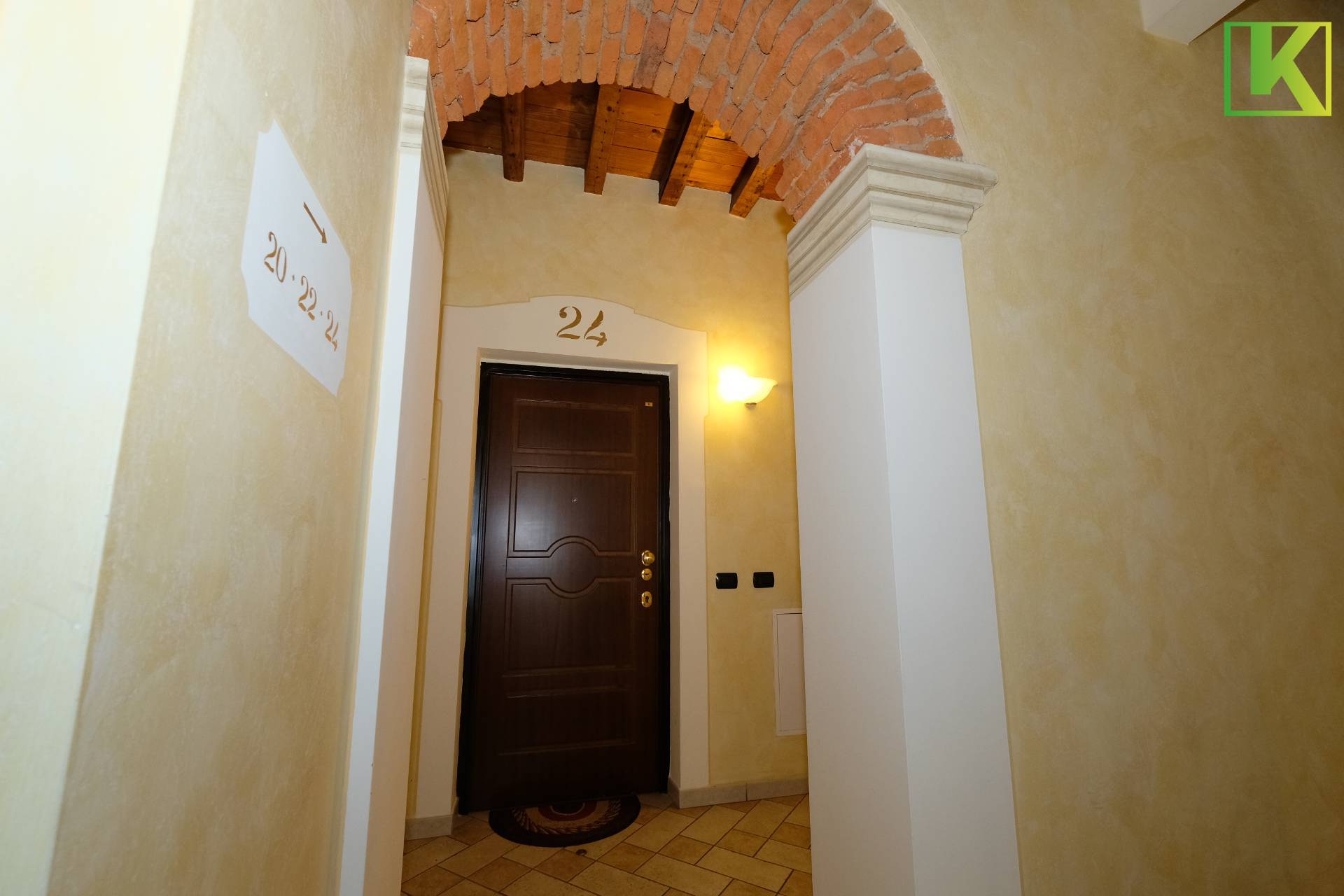 Appartamento Monolocale in affitto a Varese, Centro