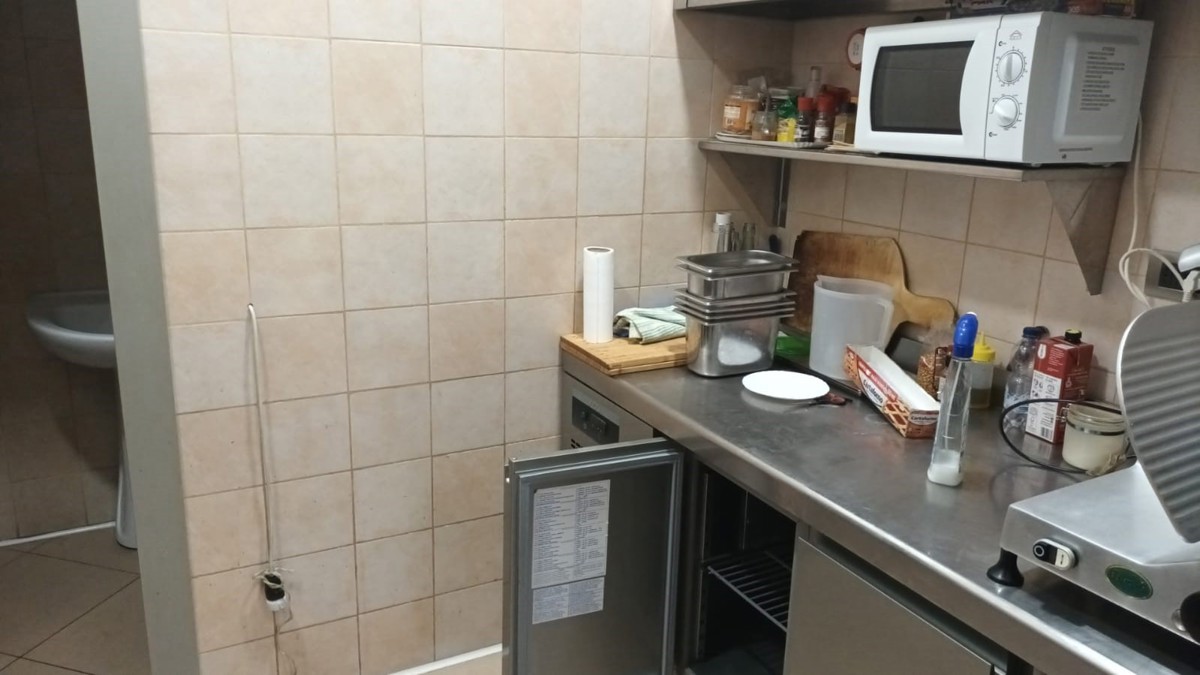 Negozio in vendita a Roma