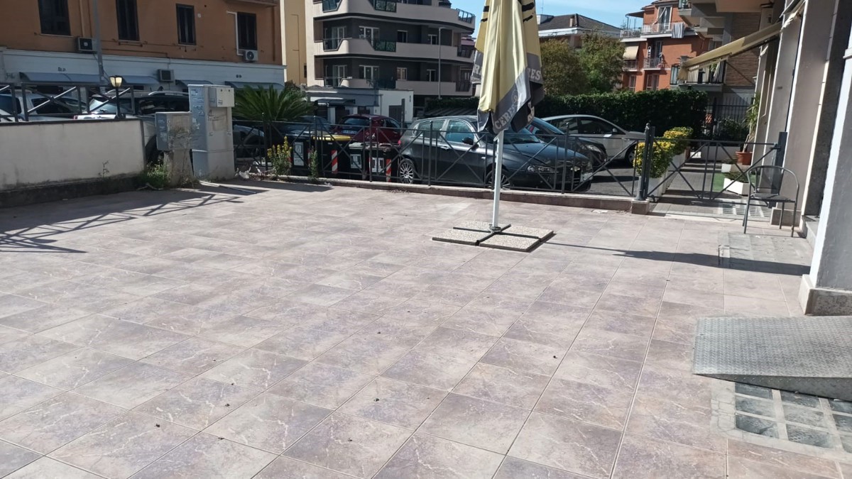 Negozio in vendita a Roma