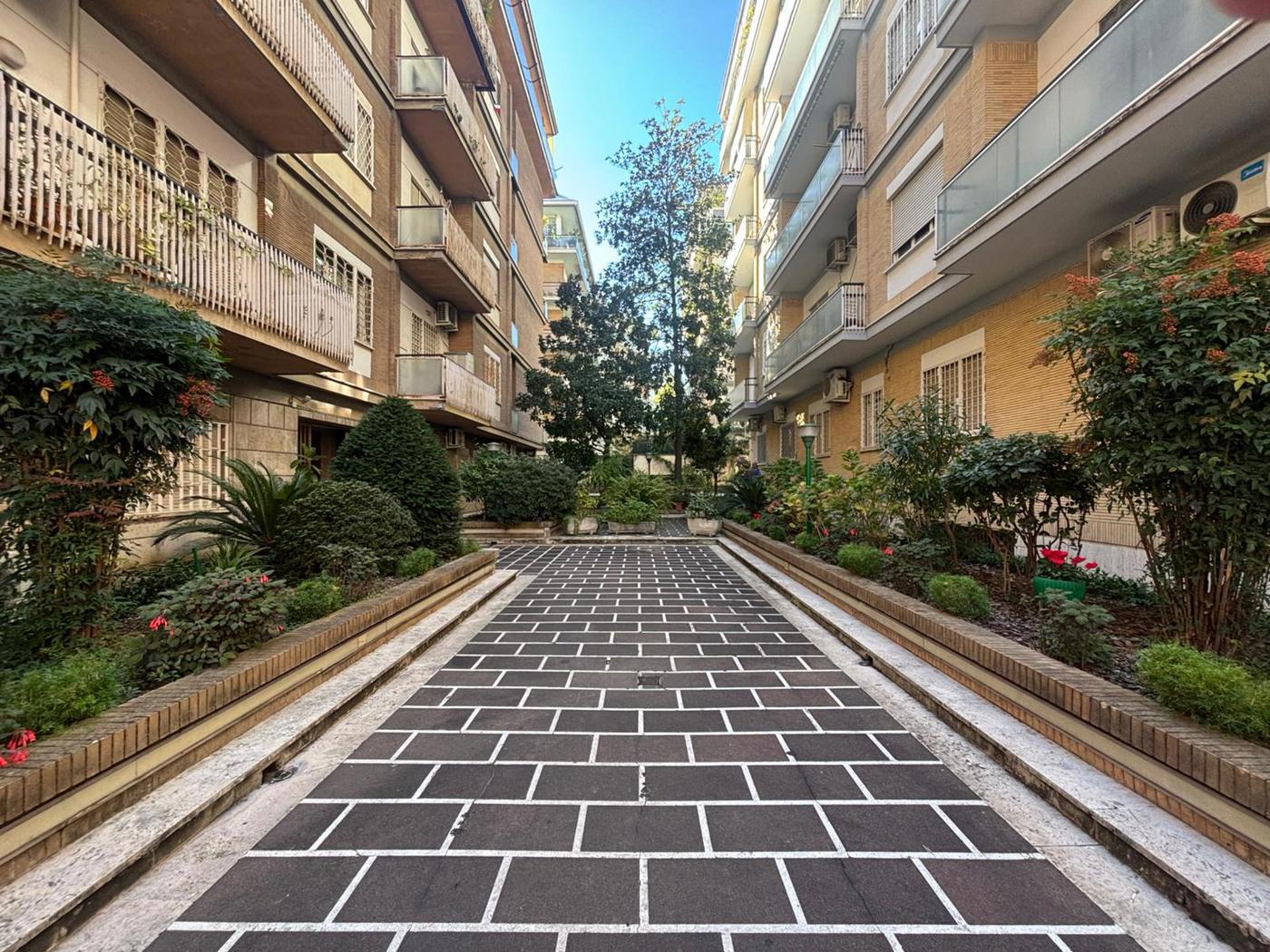 Appartamento da ristrutturare a Roma