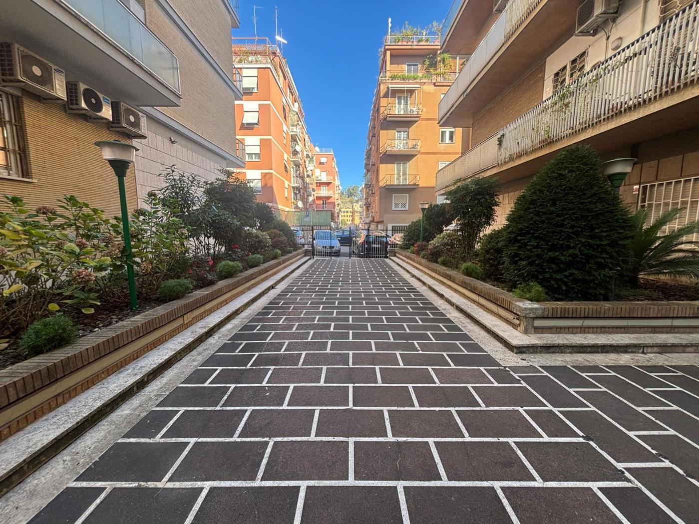 Appartamento da ristrutturare a Roma