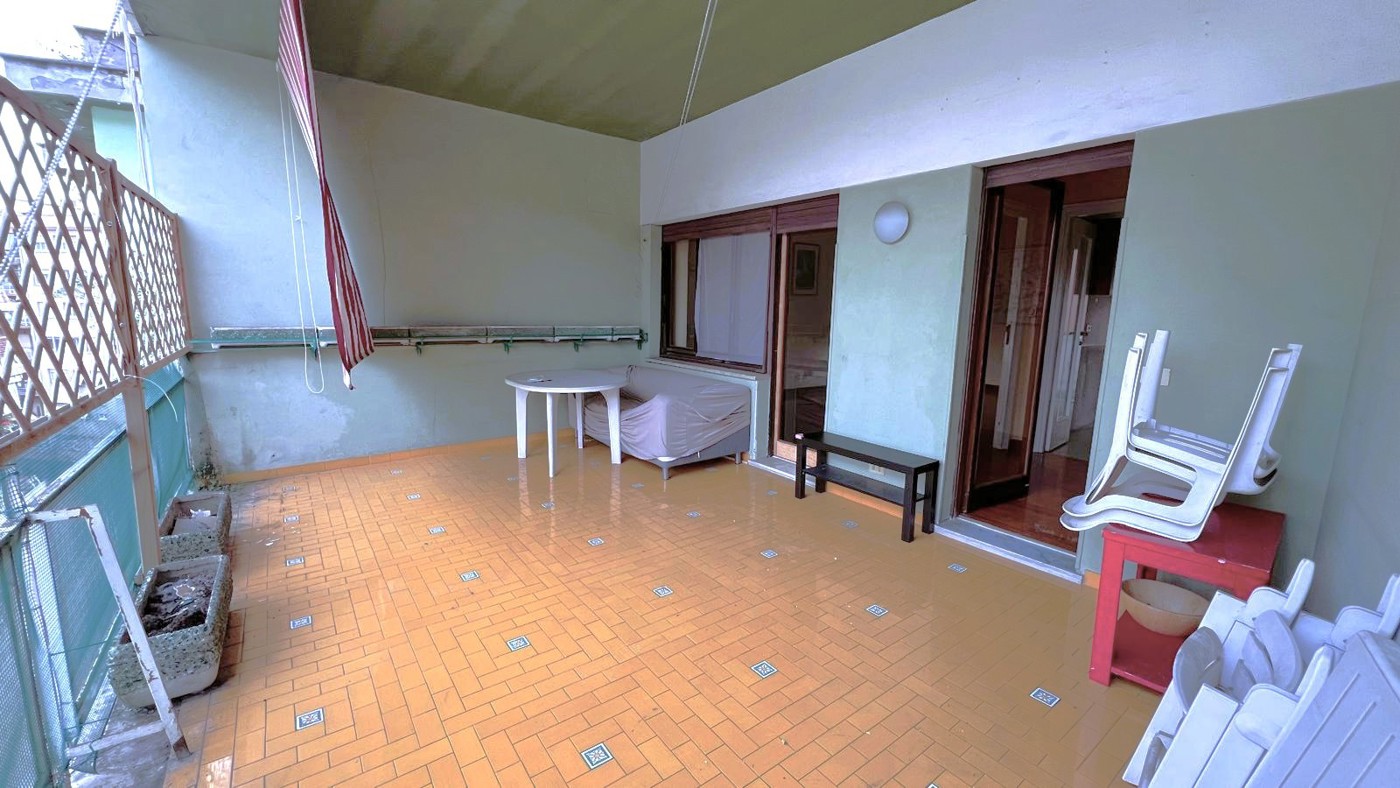 Trilocale da ristrutturare a Roma