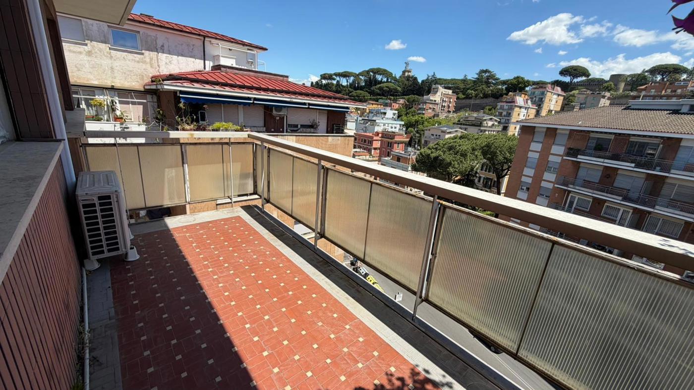 Attico in vendita a Roma