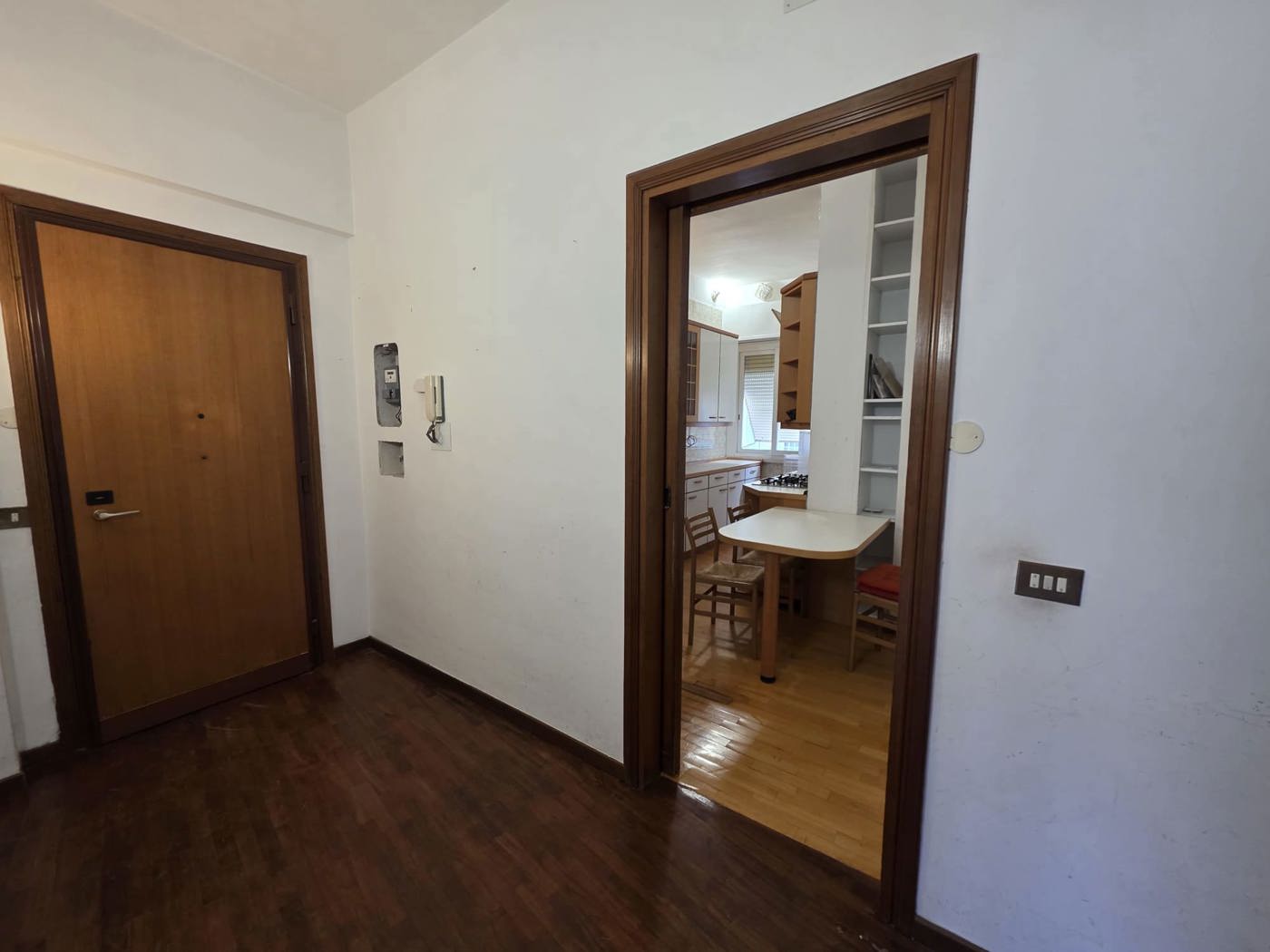 Quadrilocale da ristrutturare a Roma