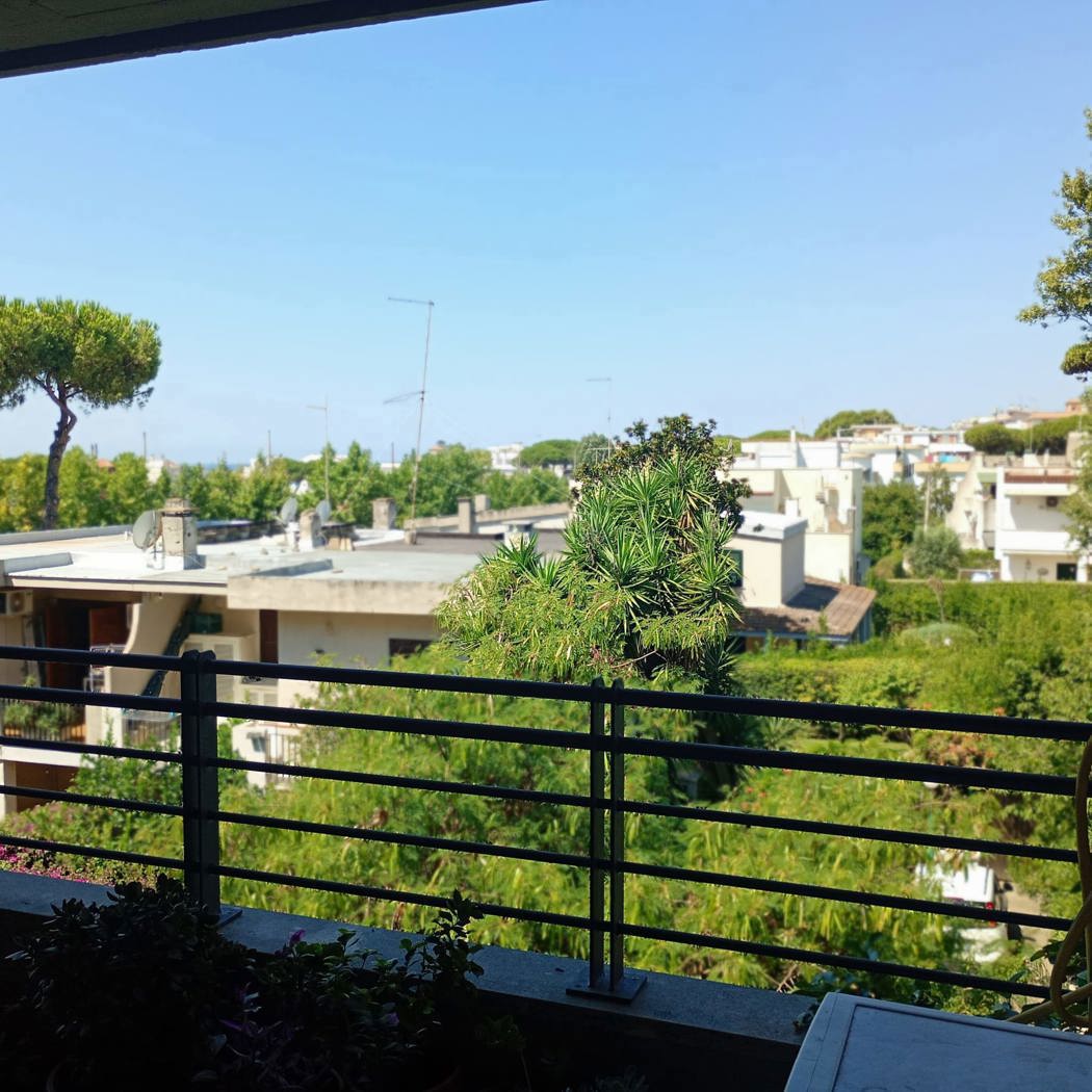 Trilocale vista mare a Santa Marinella