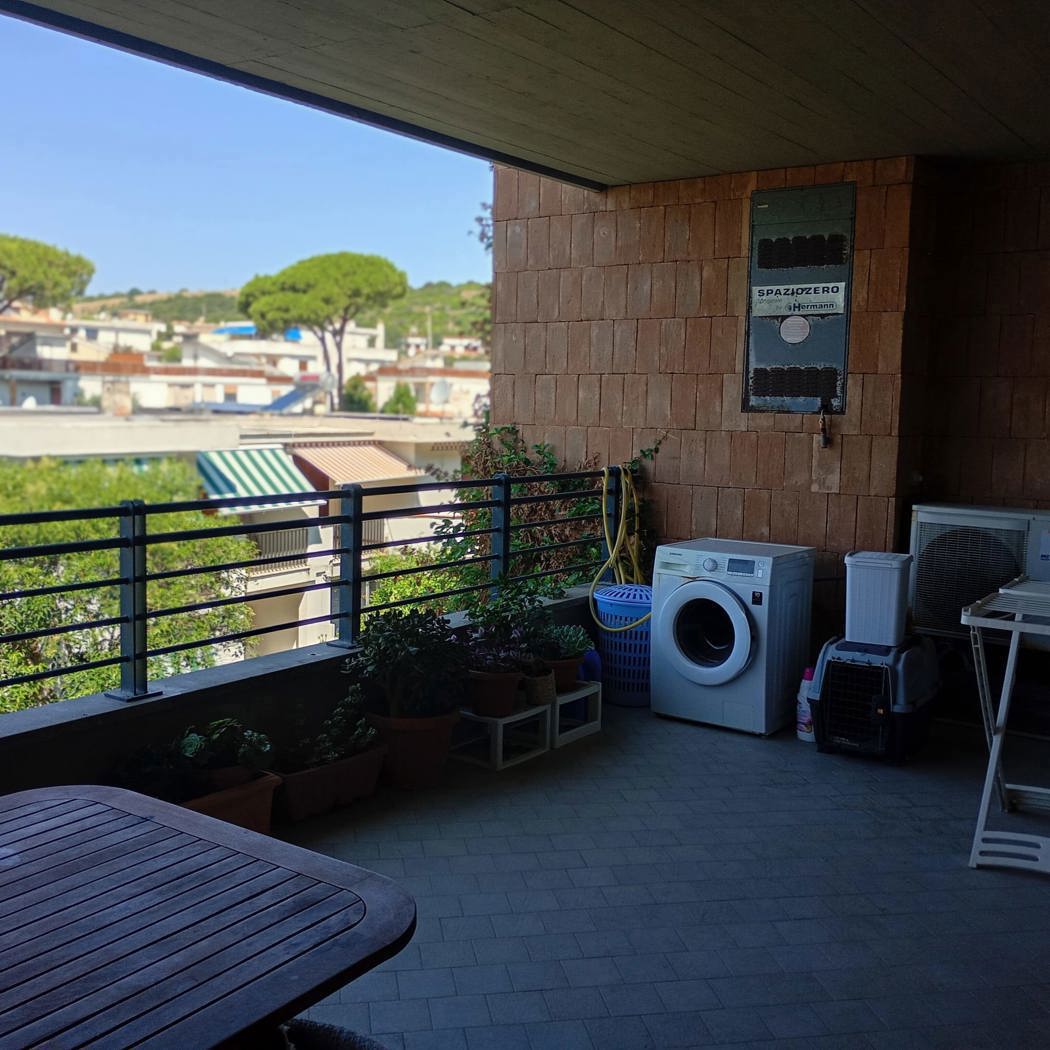 Trilocale vista mare a Santa Marinella