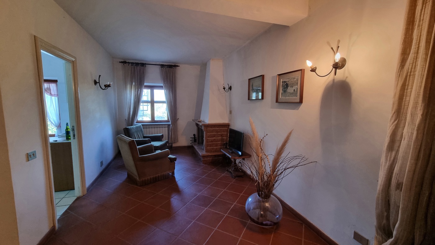 Villa con giardino a Gallicano nel Lazio