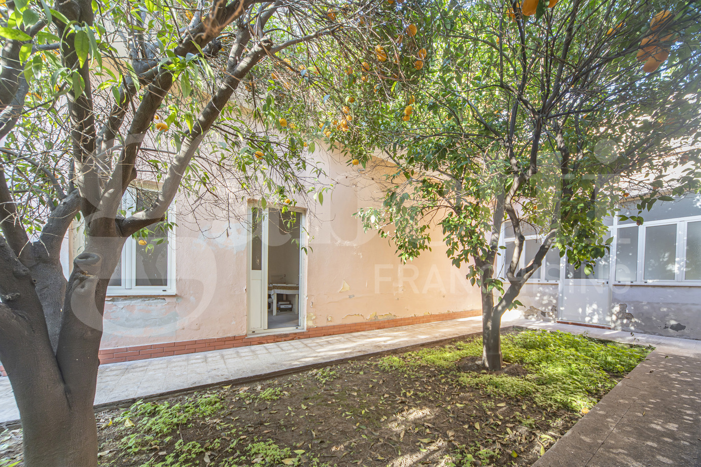 Casa indipendente da ristrutturare a Monserrato