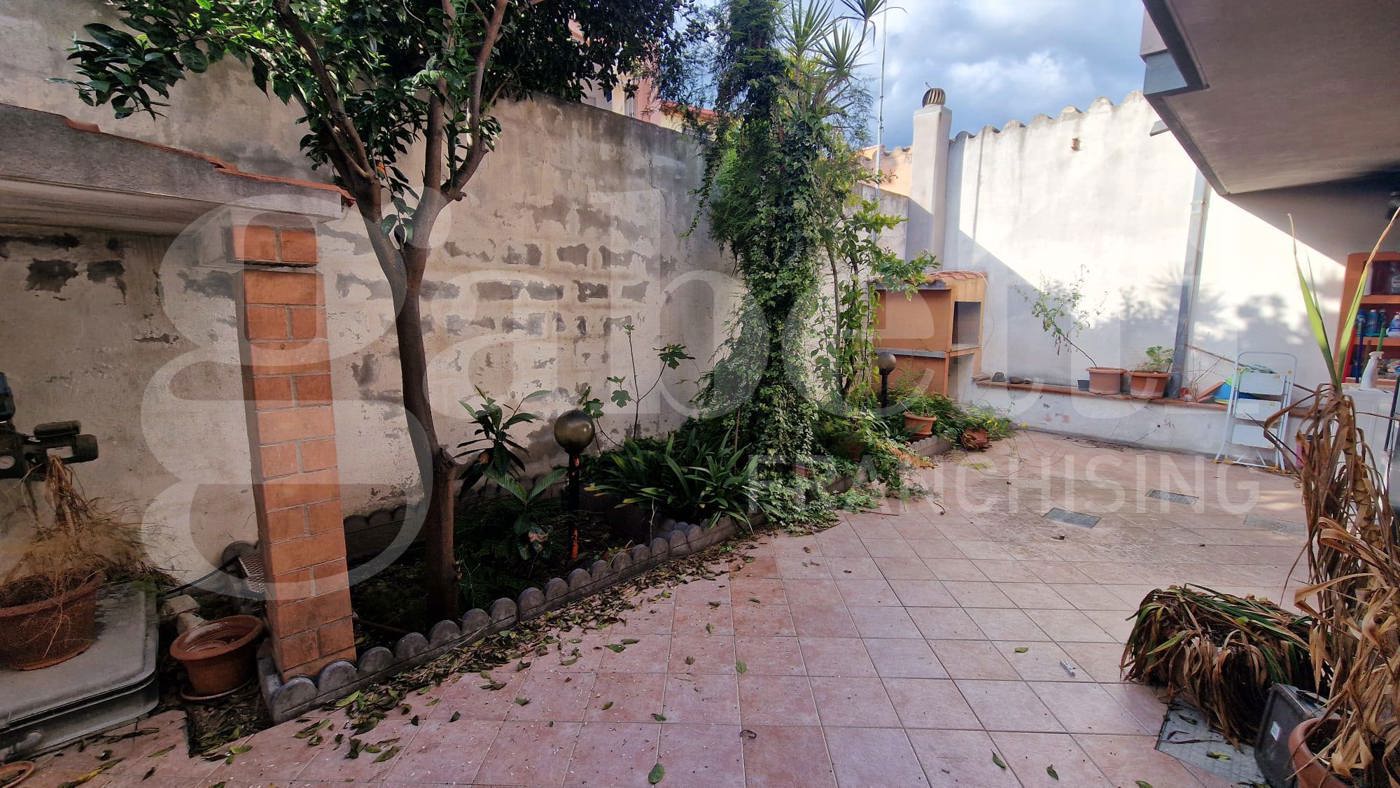 Bilocale con giardino a Selargius