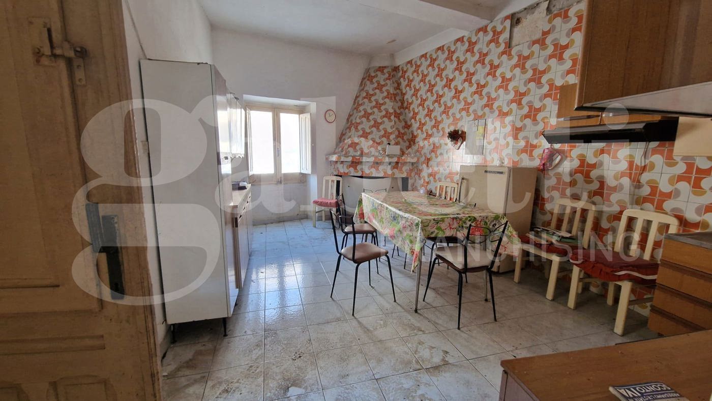 Casa indipendente da ristrutturare a Monserrato