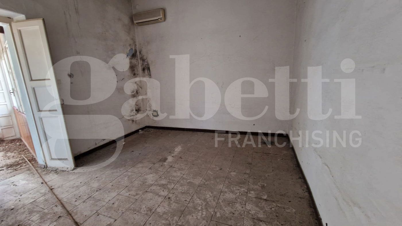 Casa indipendente da ristrutturare a Monserrato