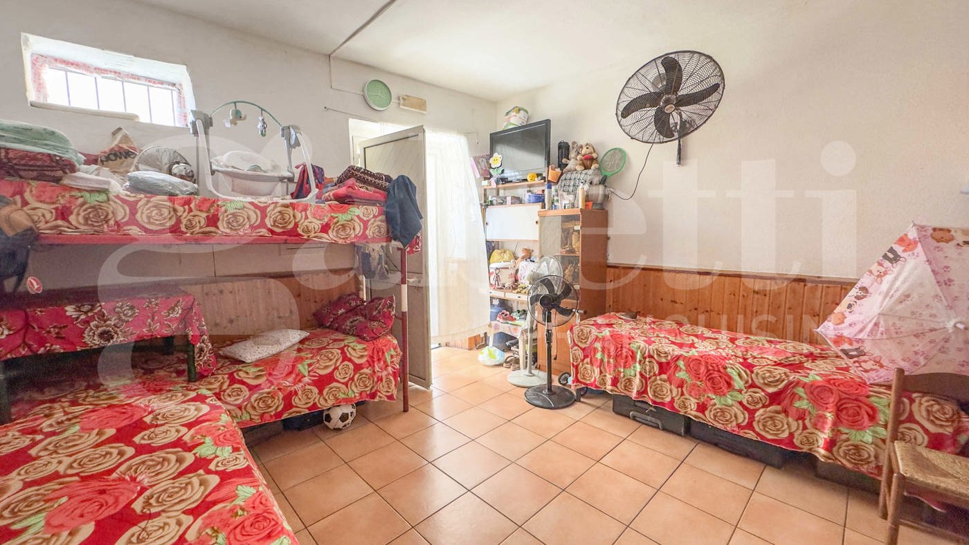 Monolocale con giardino a Olbia