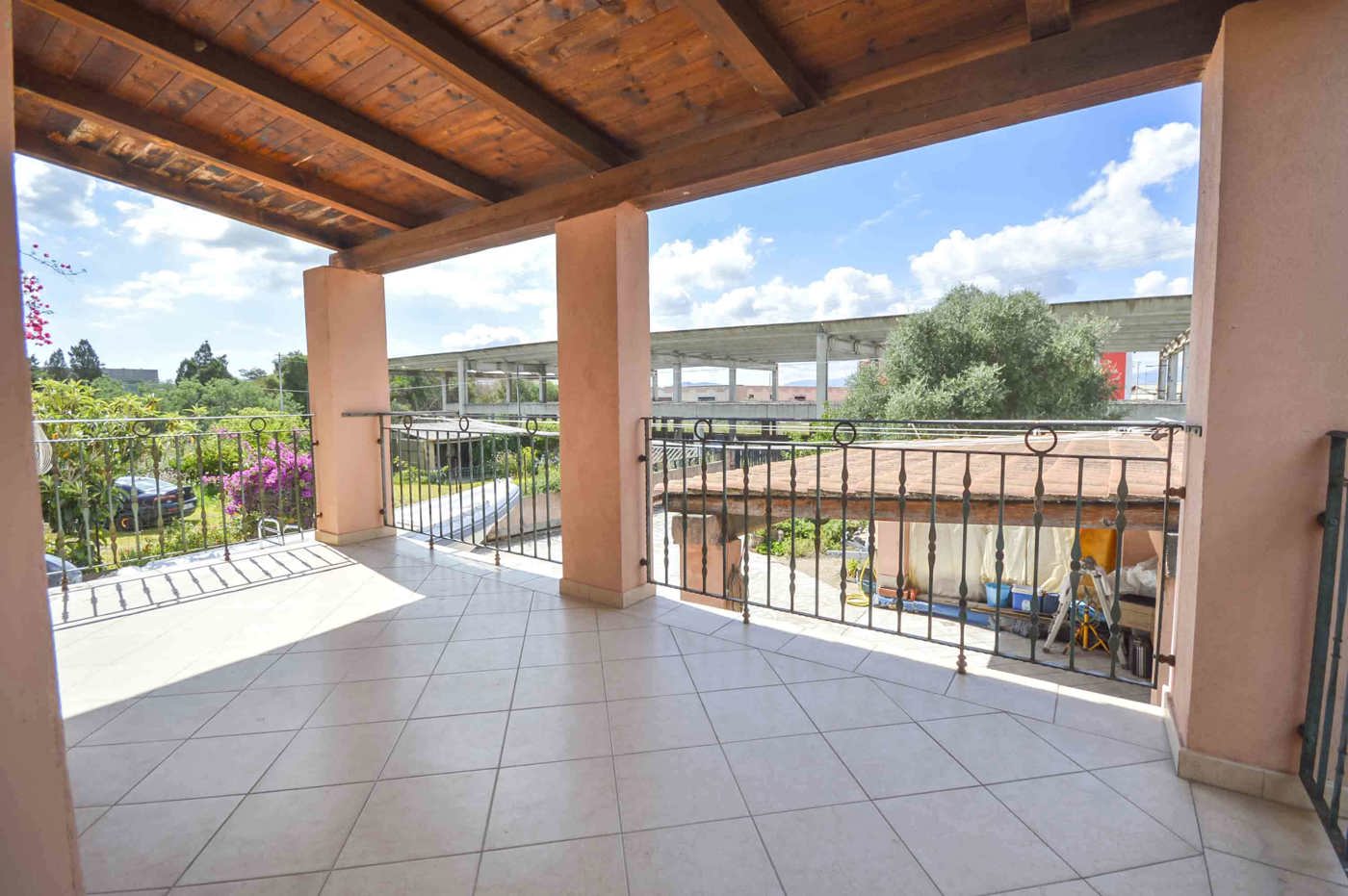 Casa indipendente con giardino a Olbia