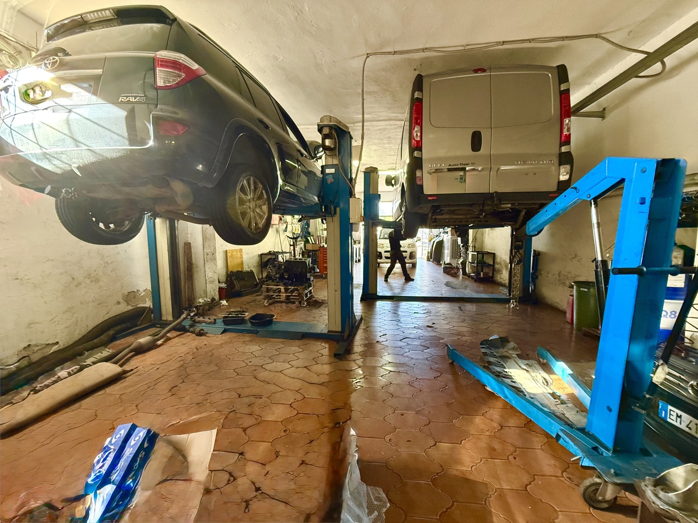 Magazzino in vendita a Olbia