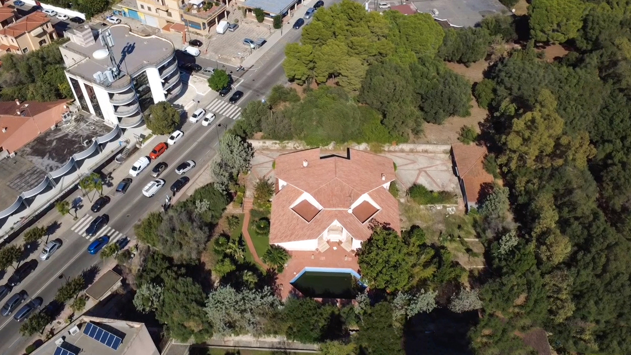 Villa con giardino a Olbia