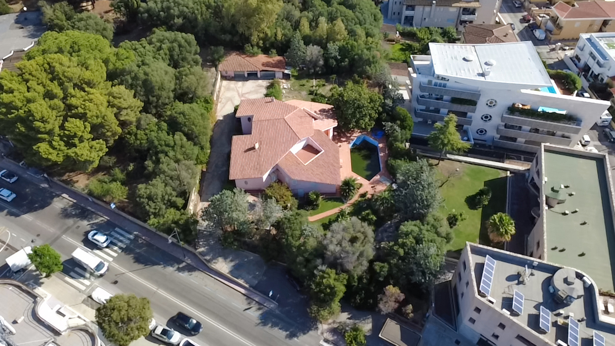 Villa con giardino a Olbia