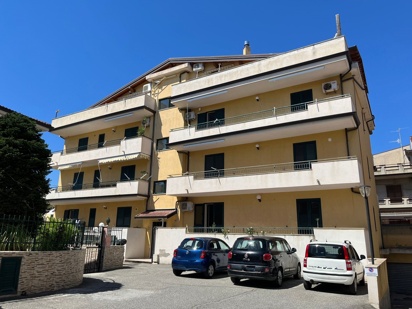 Bilocale in vendita a Siderno