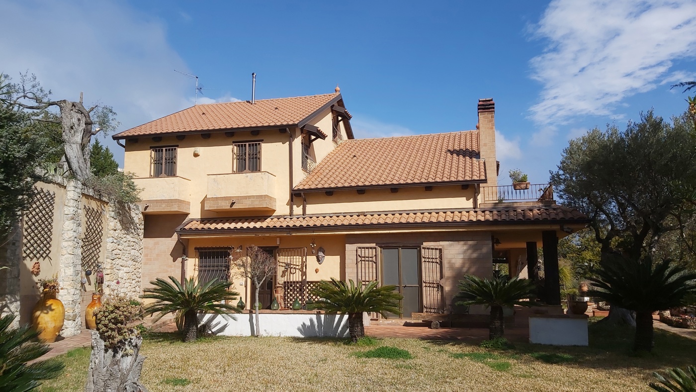 Villa in vendita a Siderno