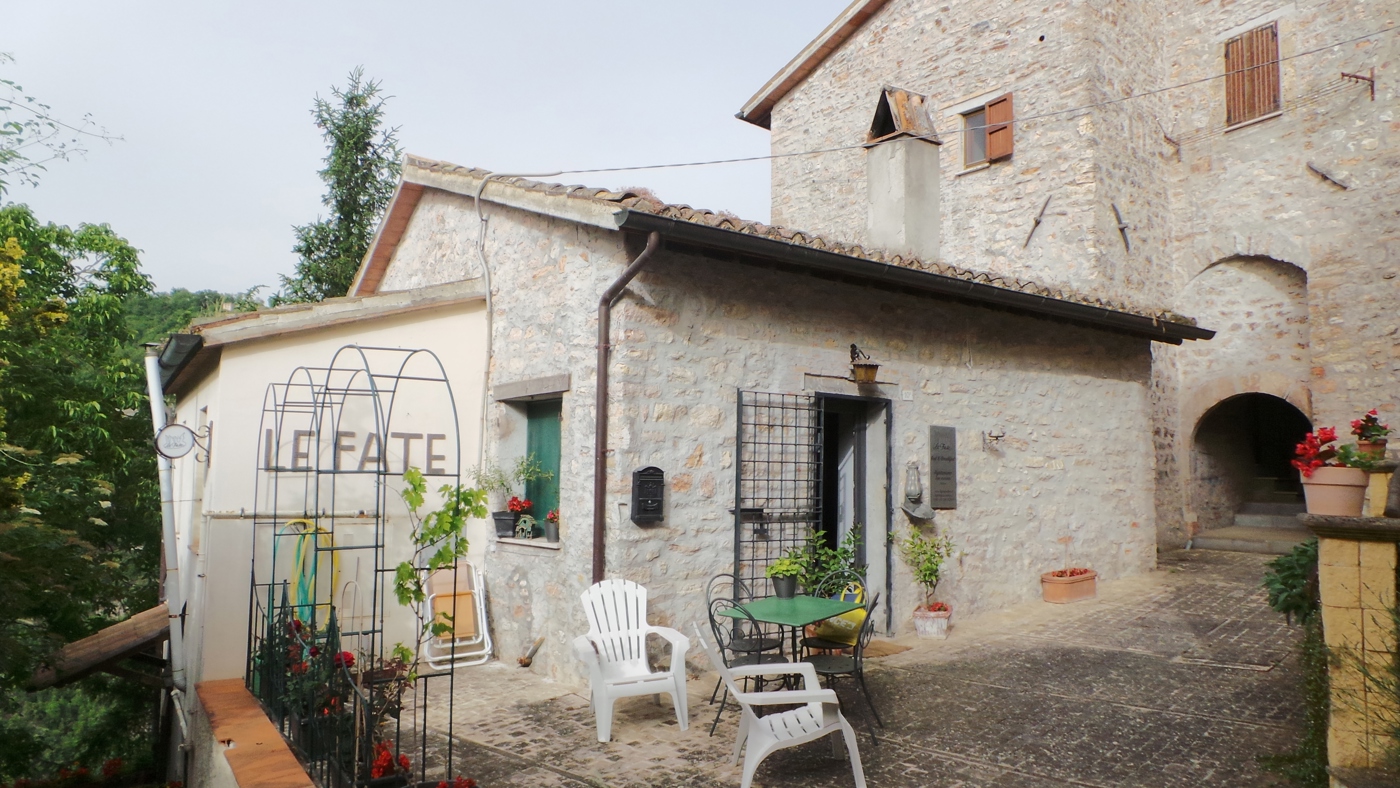 Appartamento in affitto a Sellano