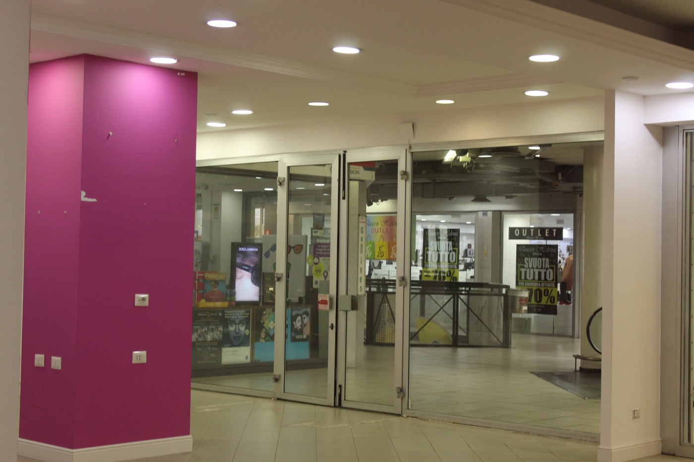 Negozio in affitto a Roma