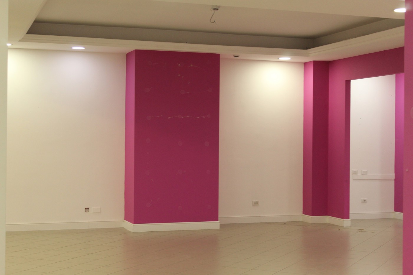 Negozio in affitto a Roma