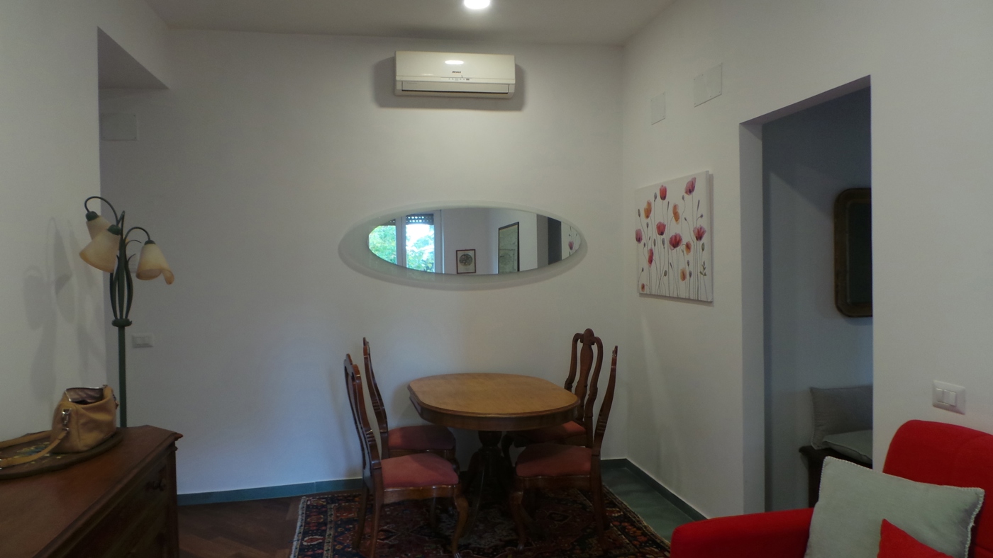 Bilocale arredato in affitto a Roma