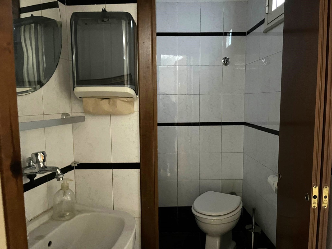 Negozio in affitto a Roma