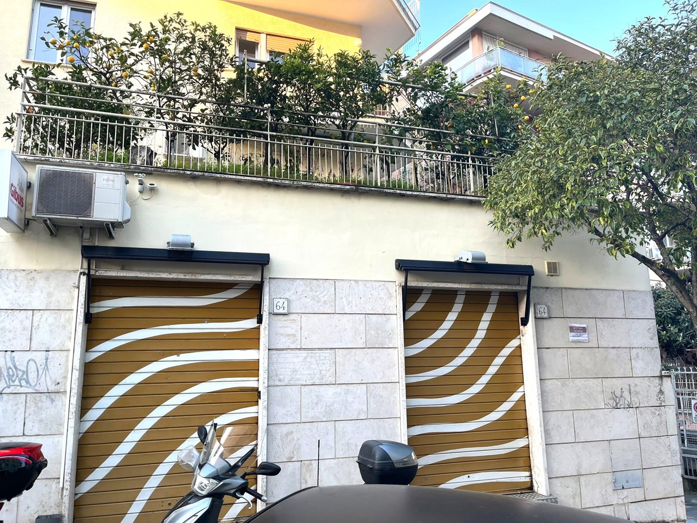 Negozio in affitto a Roma