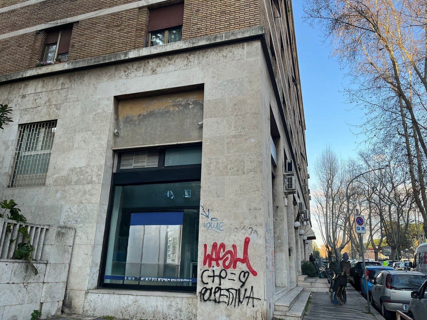 Negozio in affitto a Roma