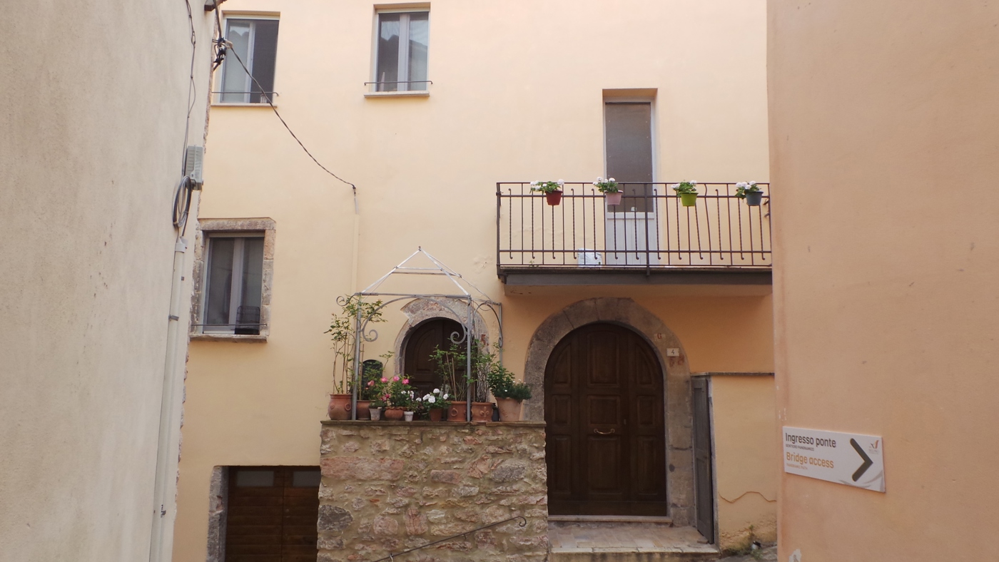 Trilocale in vendita a Sellano