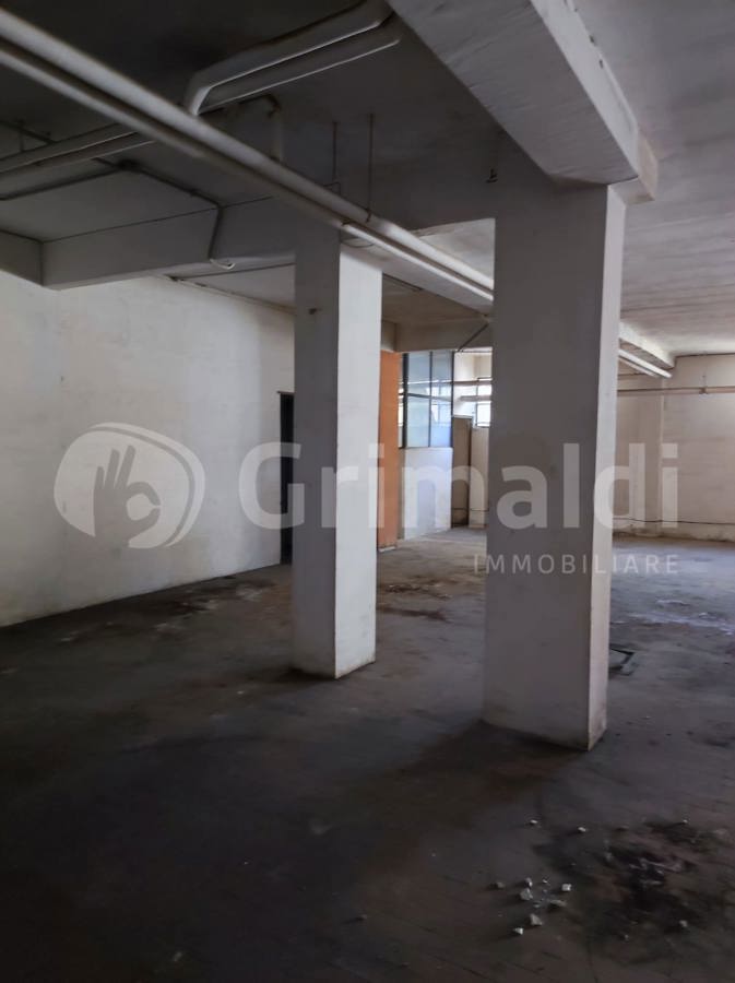 Negozio in affitto a Roma