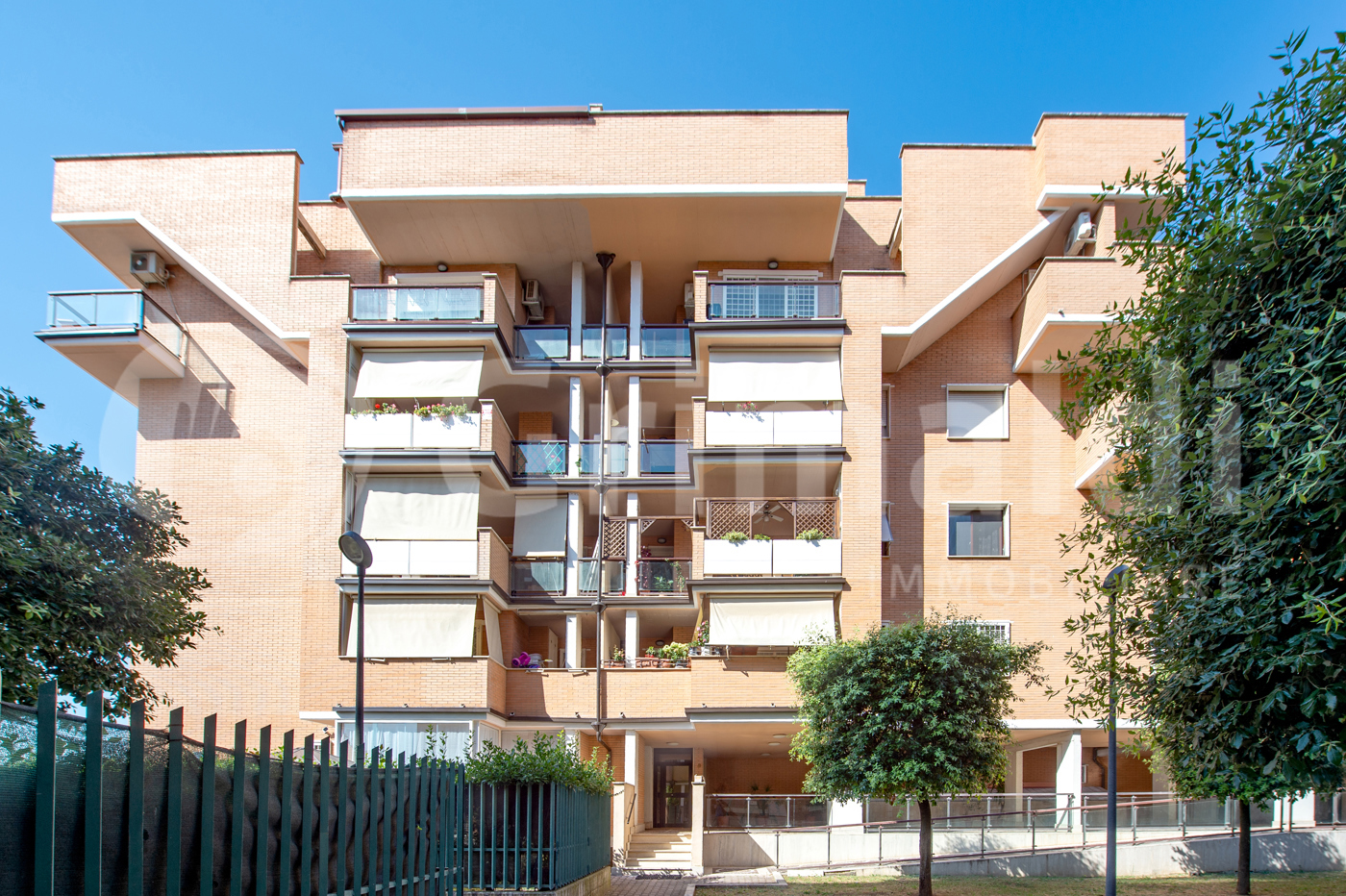 Trilocale arredato in affitto a Roma