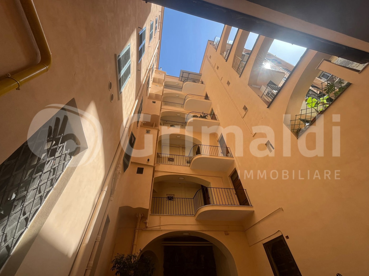 Monolocale arredato in affitto a Roma