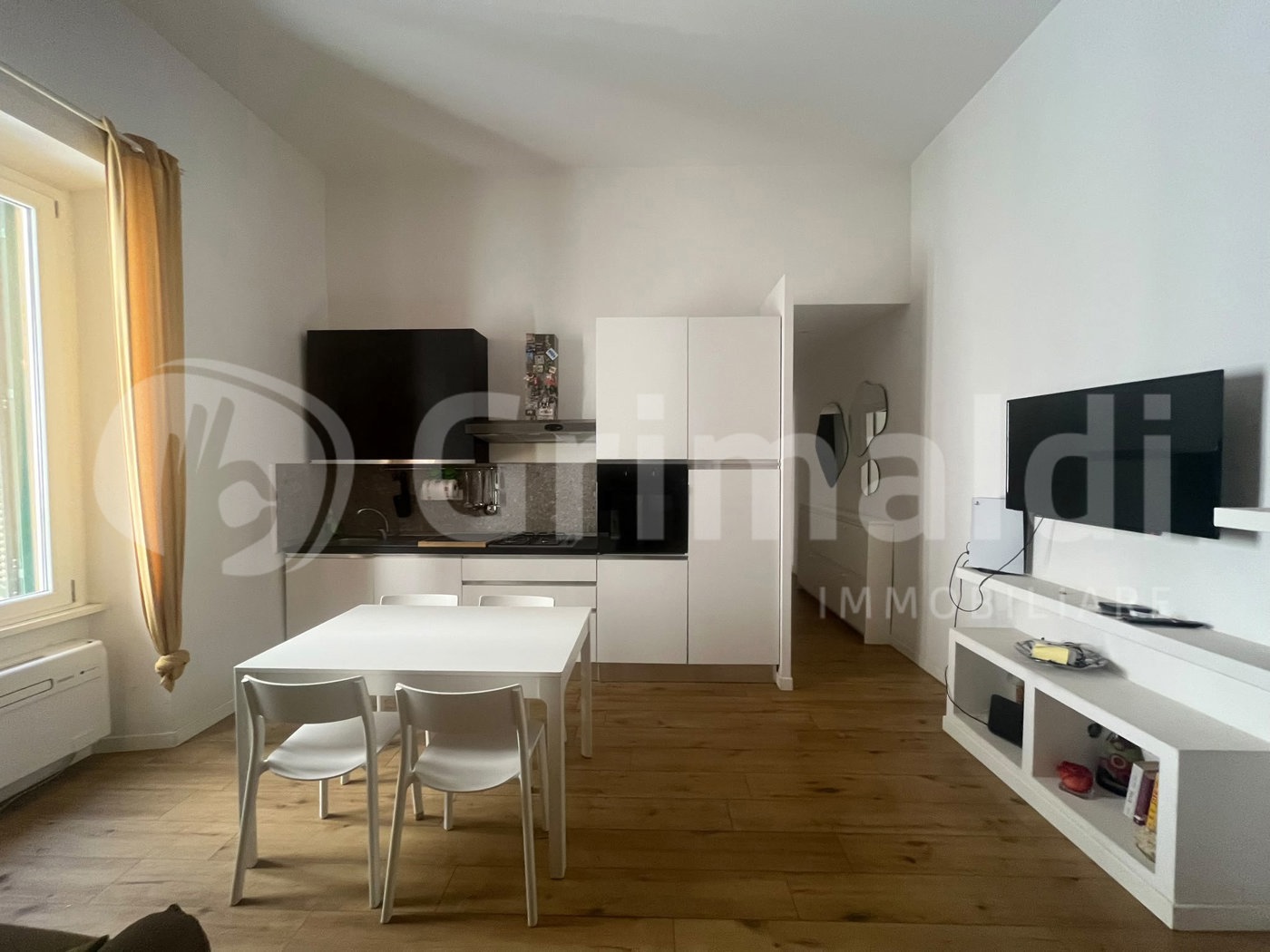 Monolocale arredato in affitto a Roma
