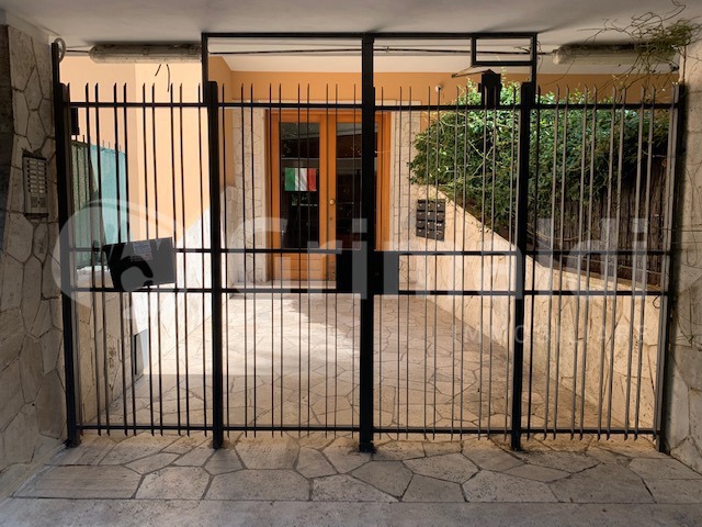 Monolocale arredato in affitto a Roma