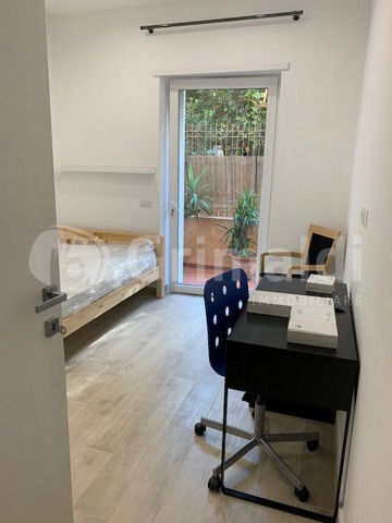Monolocale arredato in affitto a Roma