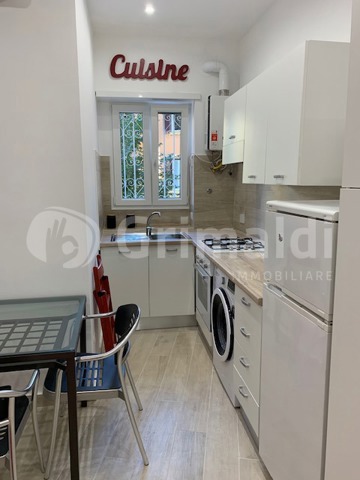 Monolocale arredato in affitto a Roma